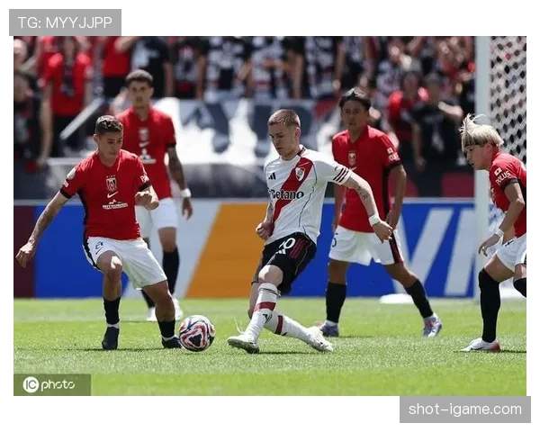 皇马青训推动Rodrygo蜕变,新星闪耀赛场引关注 皇马青训推动Rodrygo蜕变,新星闪耀赛场引关注