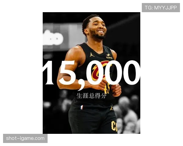 多诺万·米切尔突破得分拉开与库里的无球威胁差距