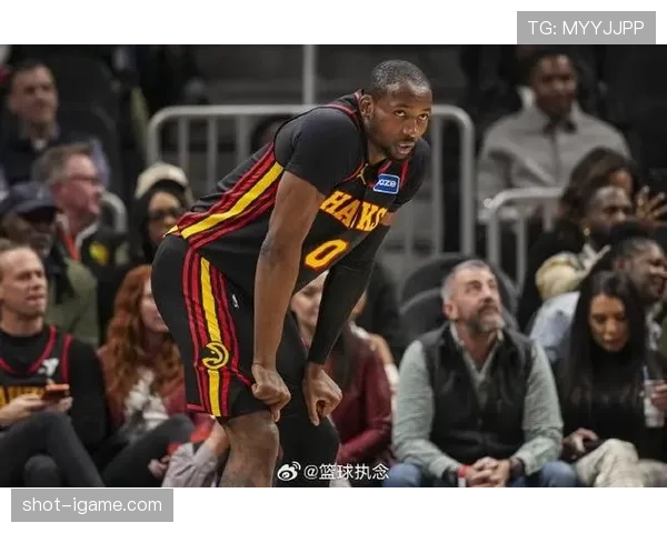 阿里纳斯挡拆得分效率提升显著 拉开与队友关键回合差距